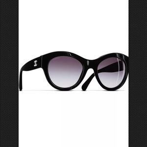 New Authentic Chanel sunglasses from Bloomingdales